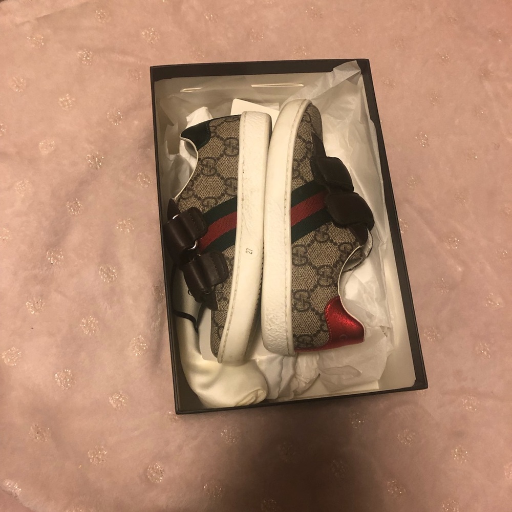 Gucci sneakers
